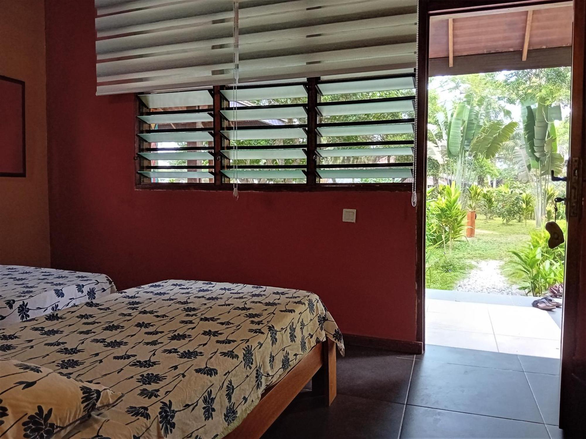 Ko-Sa Beach Resort Ltd Ampeni Buitenkant foto