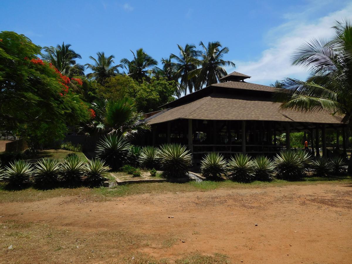 Ko-Sa Beach Resort Ltd Ampeni Buitenkant foto