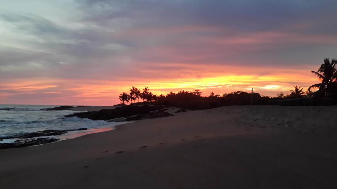 Ko-Sa Beach Resort Ltd Ampeni Buitenkant foto